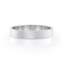 Anel Unissex Faixa Escovada em Ouro Branco 18k - fotografia de produto