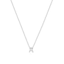 Colar Letra Inicial em Ouro Branco 18k - fotografia de produto